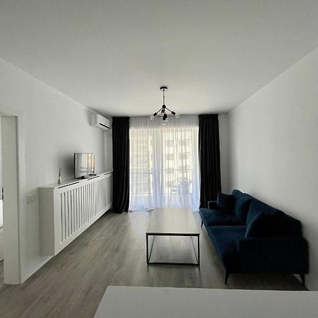 Cozy 1 Bedroom Apartment Gran Varadino Esterno foto