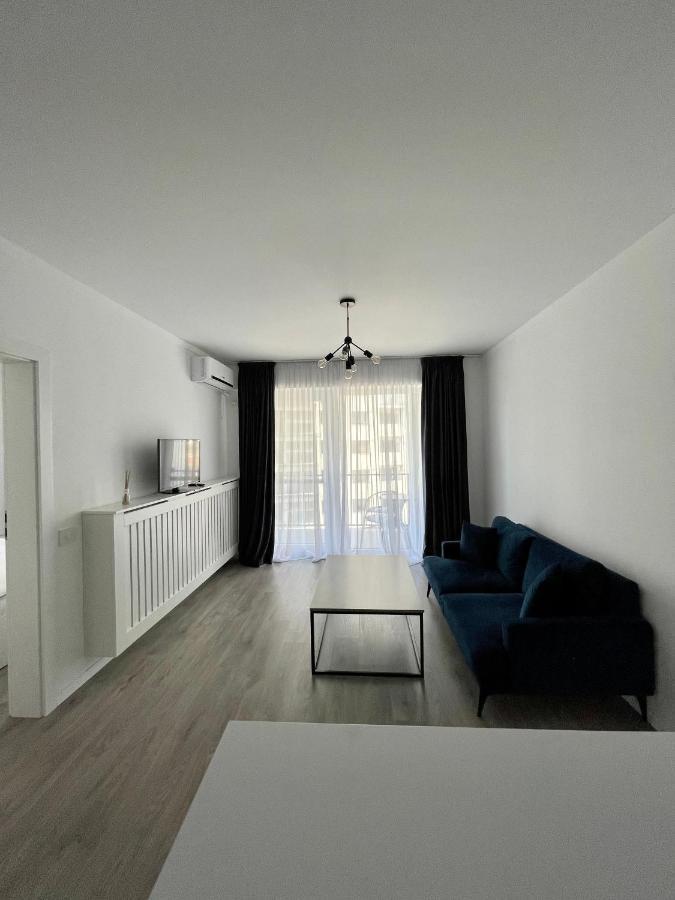 Cozy 1 Bedroom Apartment Gran Varadino Esterno foto