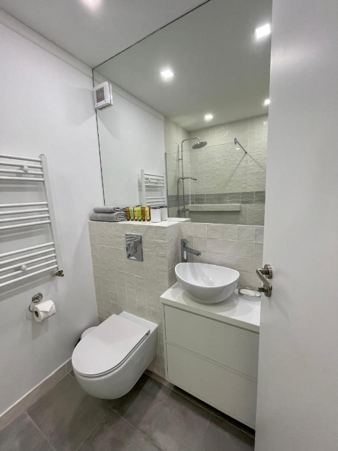 Cozy 1 Bedroom Apartment Gran Varadino Esterno foto